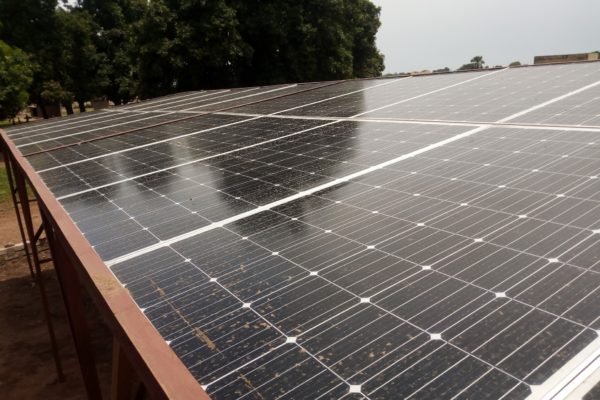 Tchad : solarisation du pompage du service d'eau potable à Bégambian